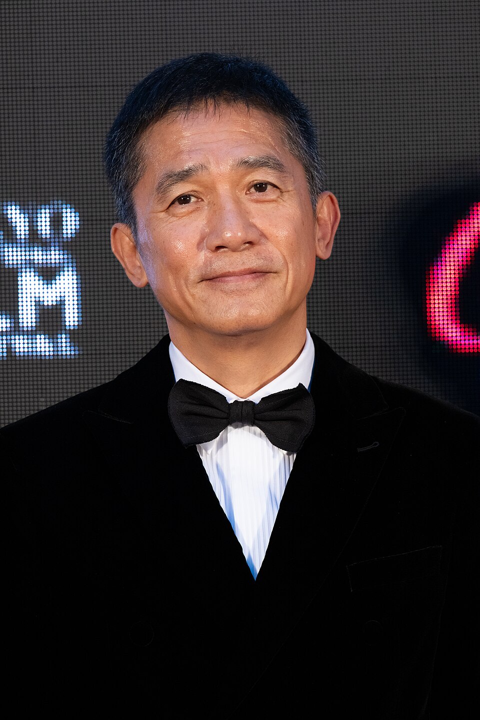 王家卫导演档案：从《旺角卡门》到《一代宗师》的作品顺序