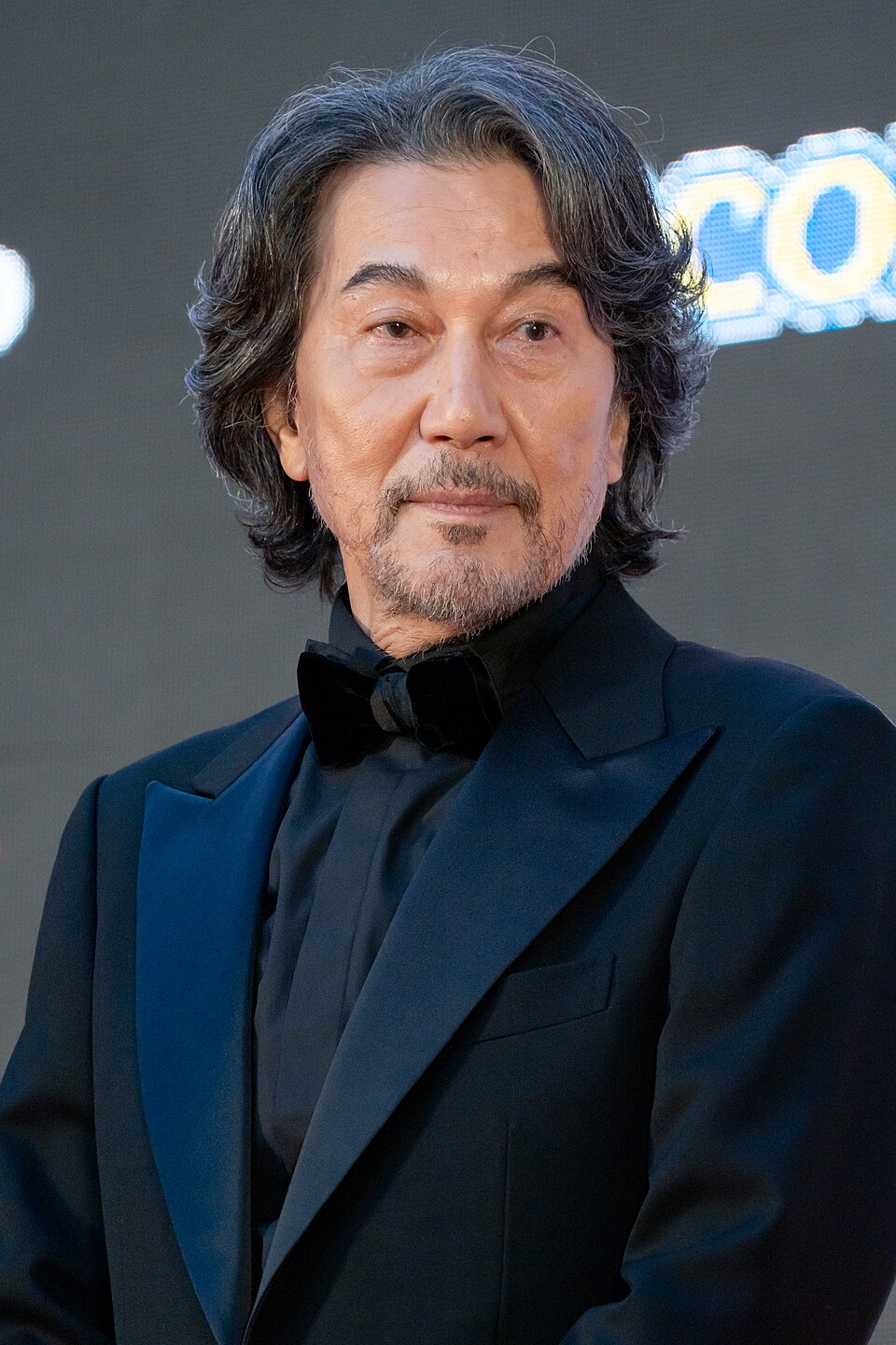 《完美的日子》重看：平山的重复生活是自由还是逃避